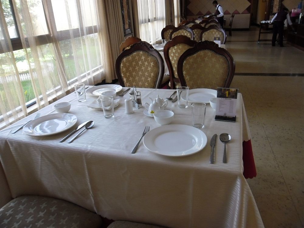 Madagascar Golden Peacock Hotel Antananarivo Exterior foto
