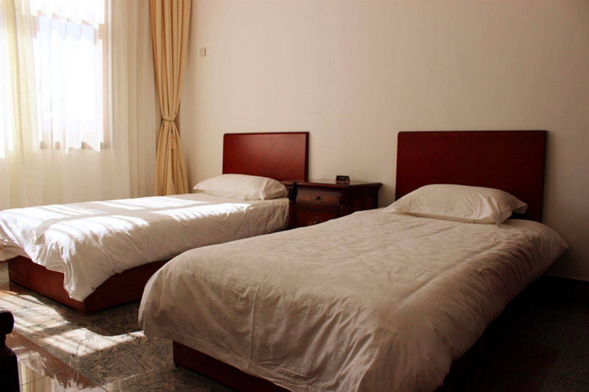 Madagascar Golden Peacock Hotel Antananarivo Exterior foto