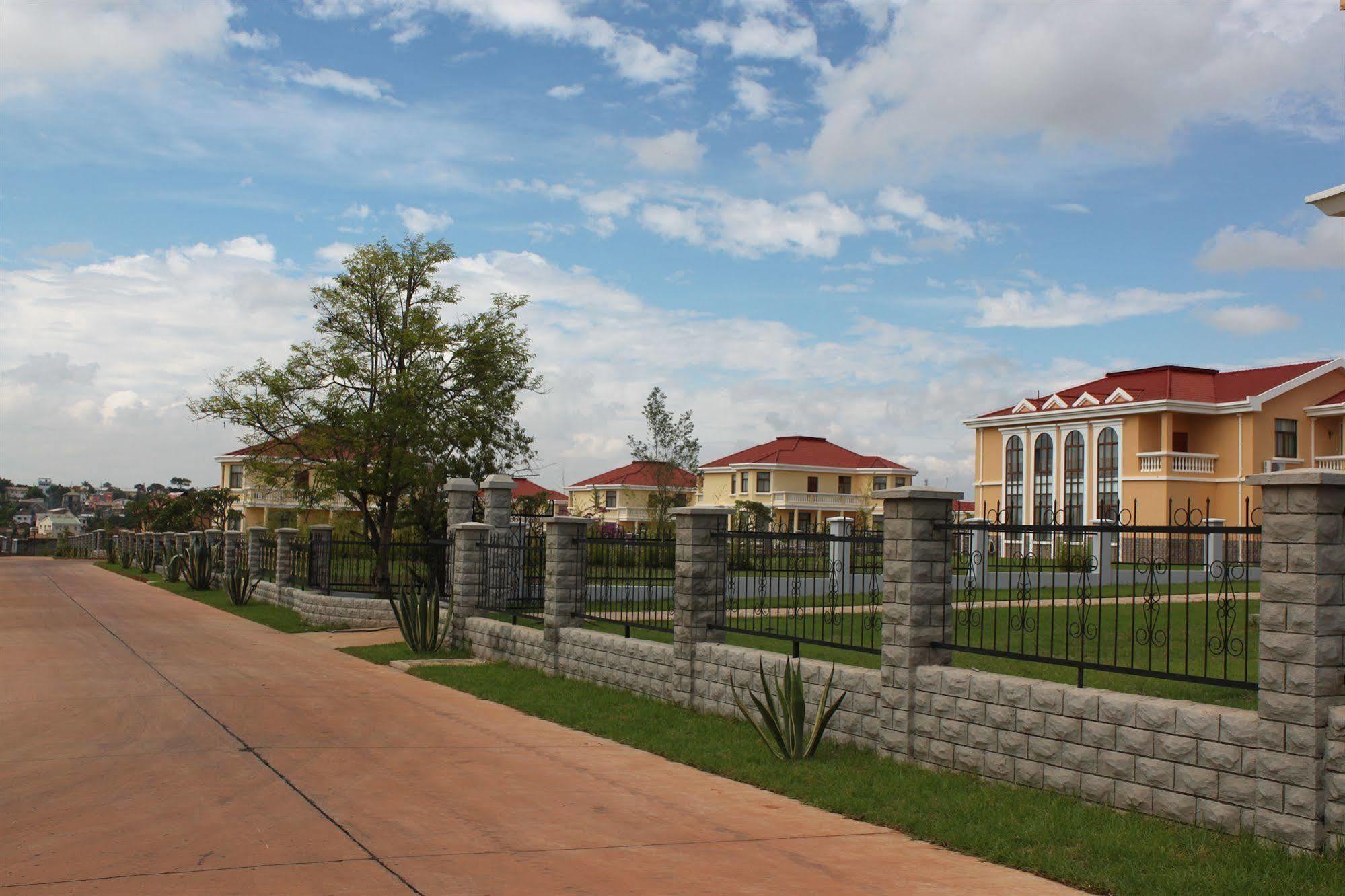 Madagascar Golden Peacock Hotel Antananarivo Exterior foto