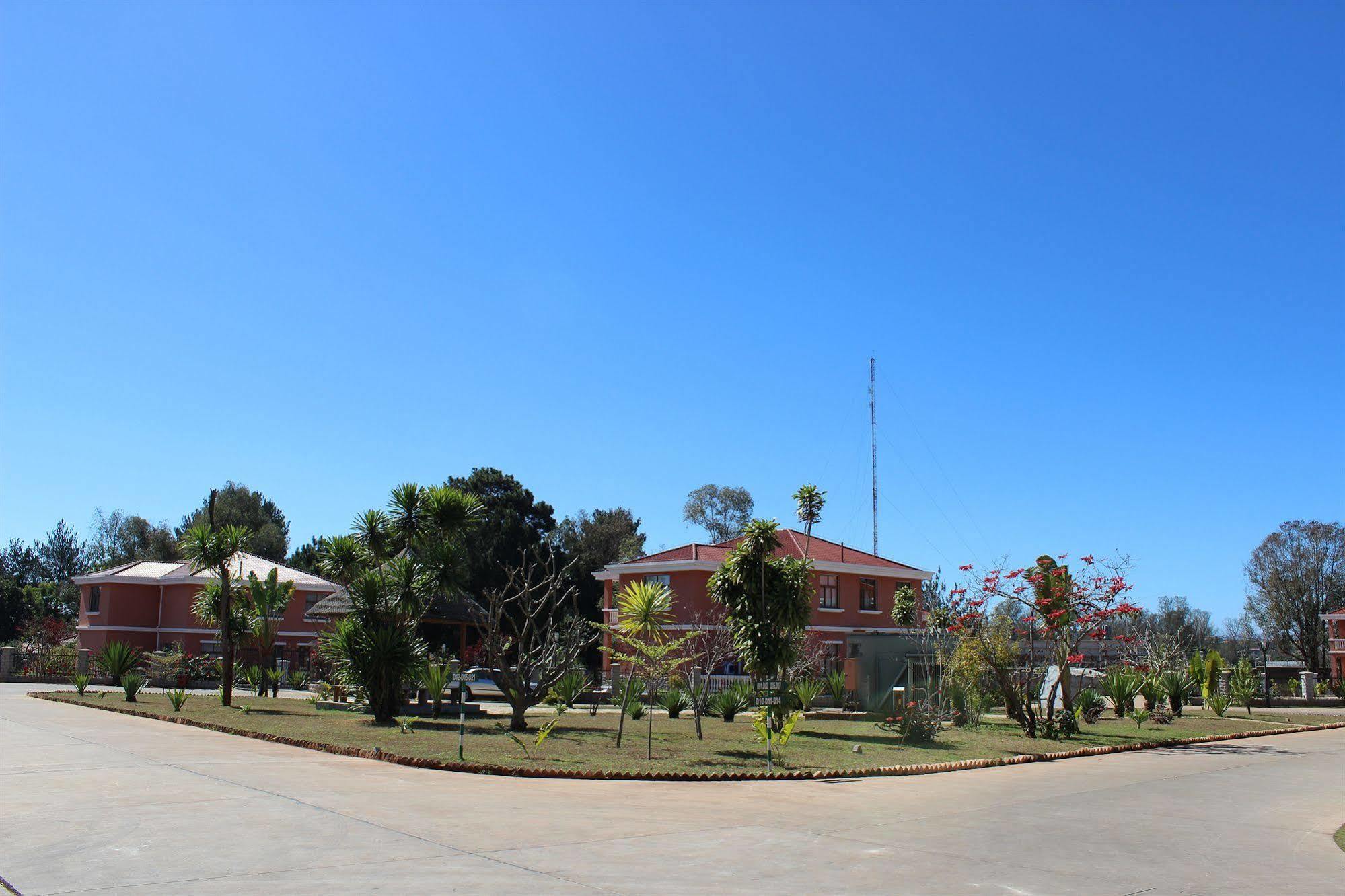 Madagascar Golden Peacock Hotel Antananarivo Exterior foto